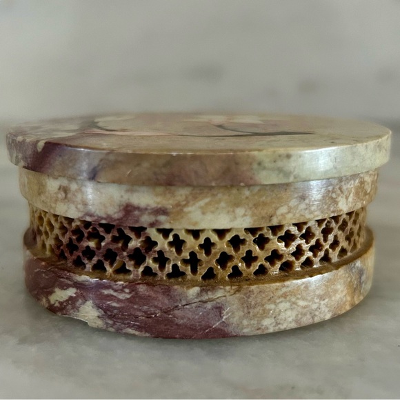 Floral Marble Natural Stone Trinket Box Inlaid Mother of Pearl Open Lattice - Picture 2 of 5